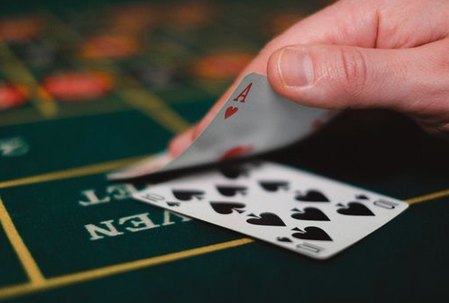 sâm lốc trực tuyến F8bet